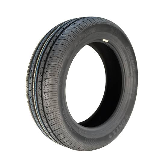 ONYX 215-70R15 NY-807 All-Season Tyre for SUVs